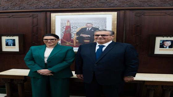 فاطمة الزهراء المنصوري تتسلم رئاسة الحكومة من عزيز أخنوش