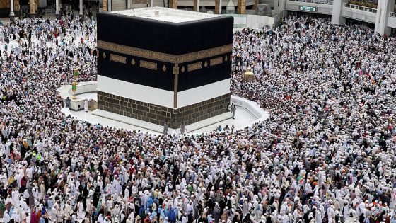 Muslim pilgrims circle the Kaaba as they pray at the Grand Mosque, during the annual haj pilgrimage in the holy city of Mecca, Saudi Arabia July 12, 2022. REUTERS/Mohammed Salem