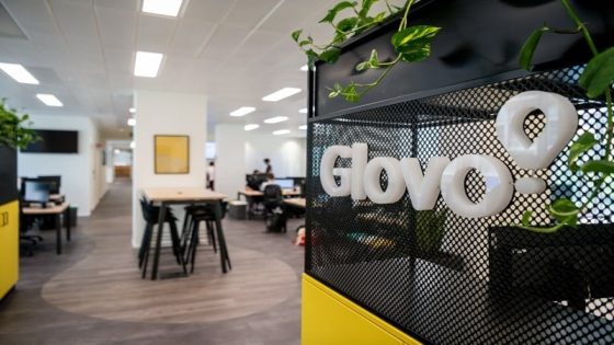 مجلس المنافسة يقوم بزيارة فجائية الشركة GLOVO ويحجز وثائق  