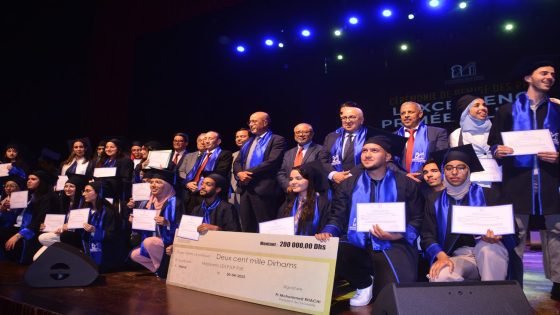 جامعة محمد الخامس بالرباط تحتفي بتميّز خريجيها في حفل بهيج بمسرح محمد الخامس