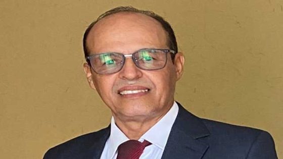 الدكتور الطيار يوضح الأبعاد القانونية والسياسية لتواجد المنقبين الموريتانيين في مناطق خلف الجدار بالصحراء 