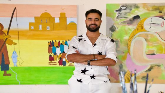 محمد أشرقي.. ريشة تنبض بوجع الناس وتختزل الحياة في صمت الألوان