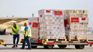 الملك محمد السادس يعطي تعلماته لارسال مساعدات إنسانية عاجلة بقيمة 180 طناً لفائدة قطاع غزة