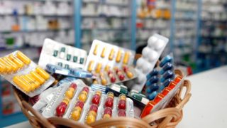 مرسوم جديد سيسمح بخفض ملموس لأسعار الأدوية بالمغرب