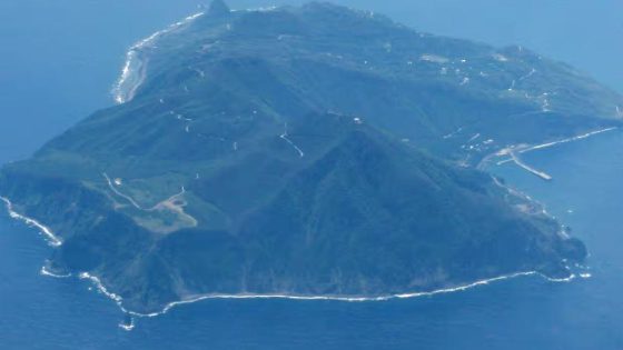 اليابان تدعو سكان جزيرة أكوسيكي إلى الإخلاء عقب زلزال جديد