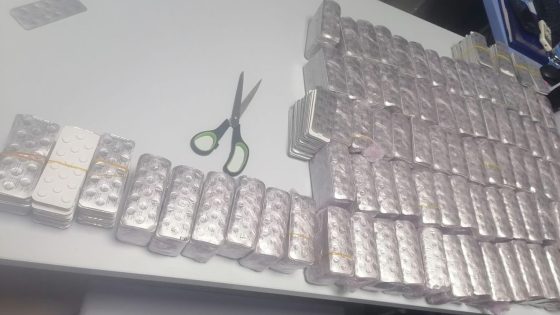 إجهاض تهريب 54 ألف قرص مخدر بمركز باب سبتة