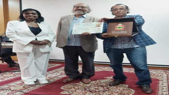 أحمد الهواري.. فنان متمرد يُكرَّم في عيد العرش تقديراً لمسيرته الإبداعية