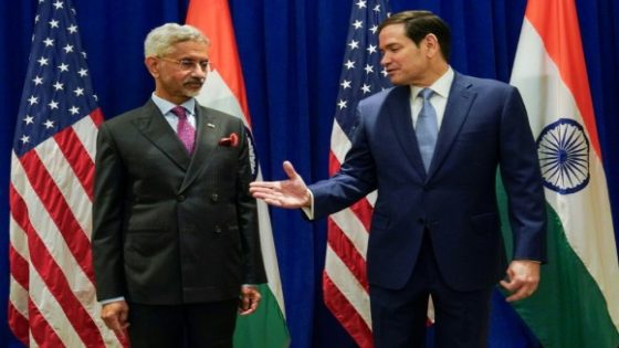 لقاء بين وزير الخارجية الأميركي ونظيره الهندي لبحث التوترات التجارية والعلاقات الثنائية