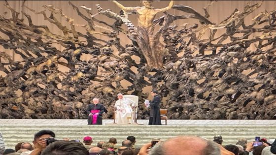 شباب الكونفدرالية الإسلامية الإيطالية يشاركون في لقاء بالفاتيكان: خطوة جديدة في مسار الحوار والتعايش