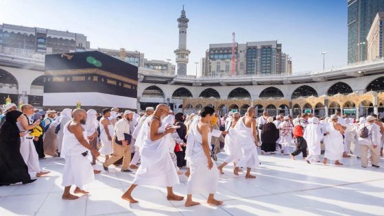 السعودية تُمكّن جميع القادمين من أداء العمرة بمختلف أنواع التأشيرات