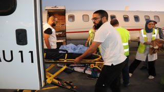 وزارة الصحة والحماية الاجتماعية تؤمن نقلاً جوياً استعجالياً لسيدة حامل بين العيون وأكادير