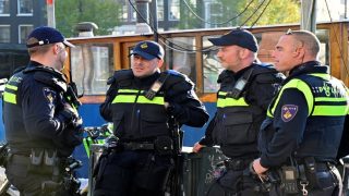 على ضوء معلومات وفرتها الديستي.. توقيف قاصر بهولندا في قضية إرهاب