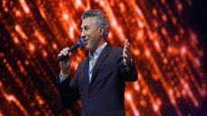 عمر العبداللات يشارك في مهرجان Joy Awards ضمن فعاليات موسم الرياض