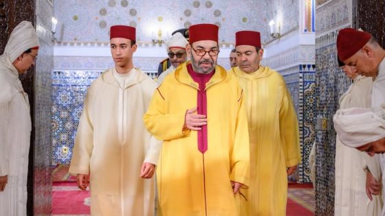 أمير المؤمنين يترأس بالقصر الملكي بالرباط حفلا دينيا إحياء لليلة القدر المباركة