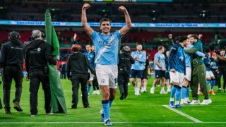 المان سيتي يحرز لقبه التاسع بتغلّبه على أرسنال بثنائية أورايلي