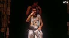 “خزعة”.. عرض مسرحي شبابي يلفت الأنظار في الإقصائيات الجهوية ويؤكد قوة المسرح المحلي