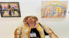 الفنانة نجاة الصحراوي تُضيء معرض “تقاطعات الرؤى” بطنجة احتفاءً بالمرأة